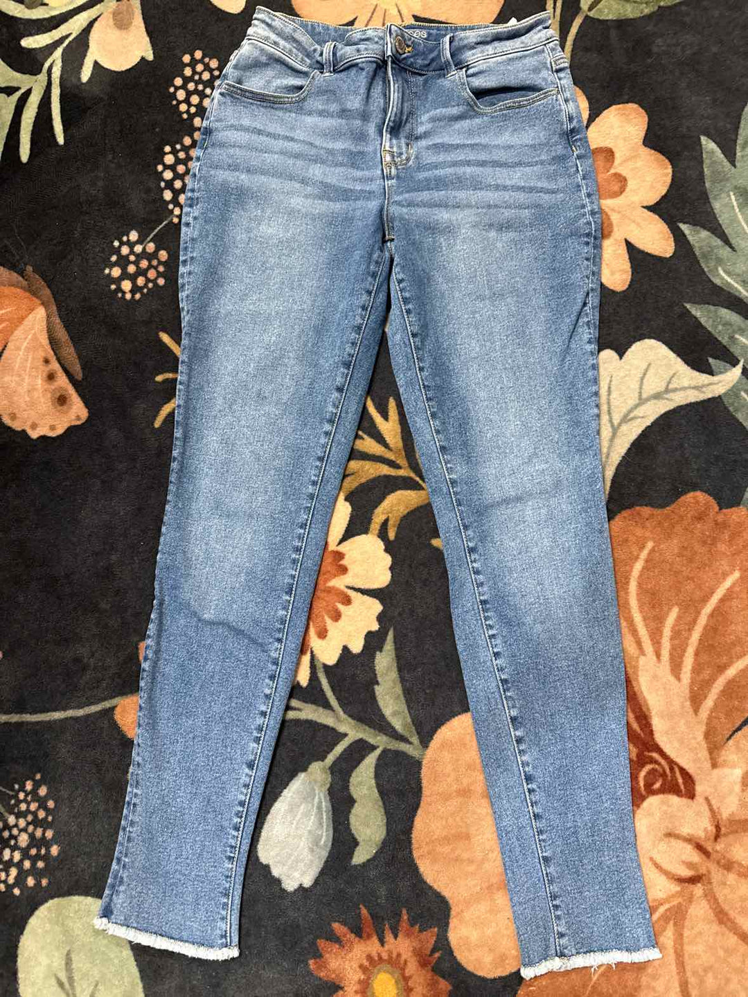 M - Maurices Jeans