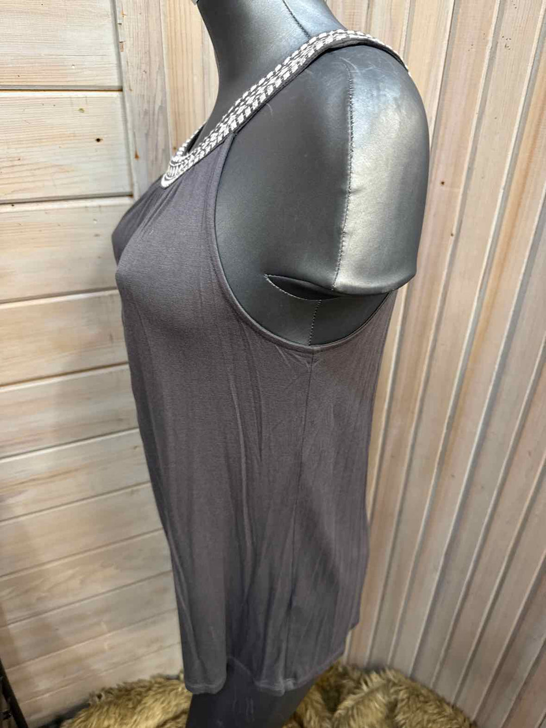 M - Banana Republic Tank