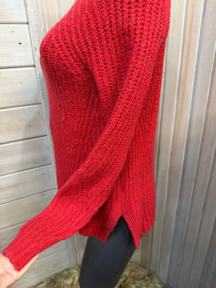 XS - American Eagle Sweater