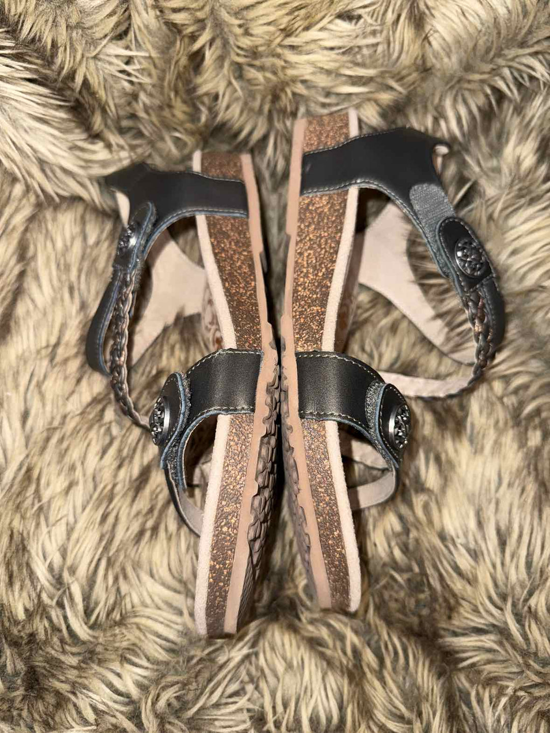 9 - Aetrex Sandals