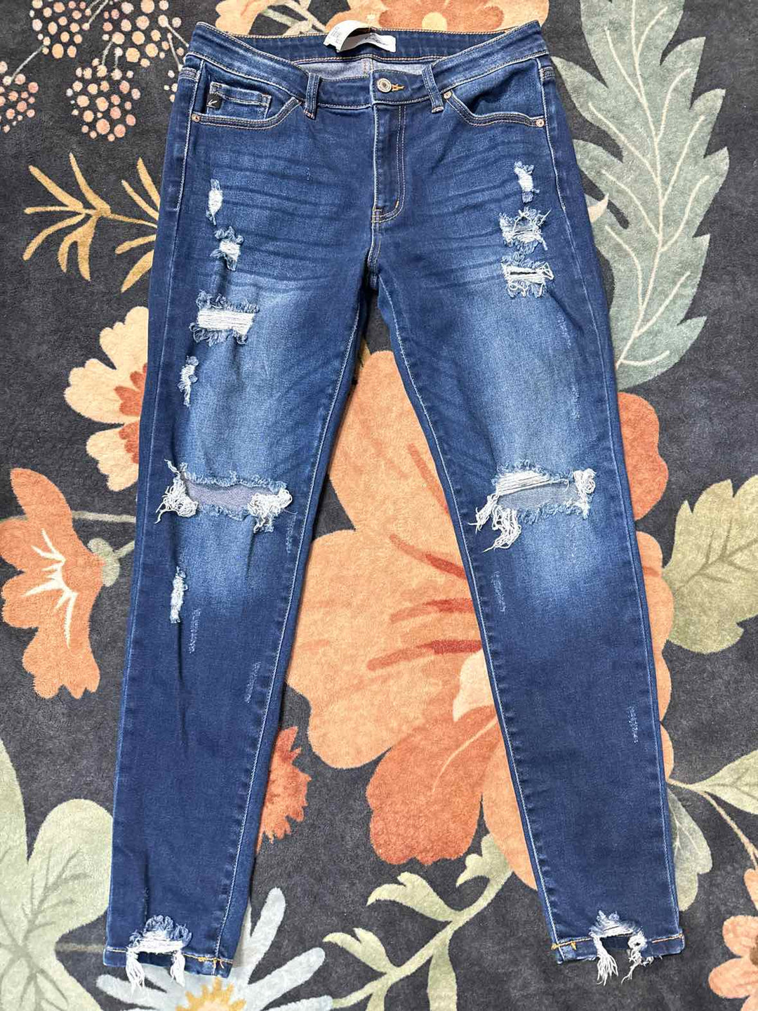 9/28 - Kancan Jeans