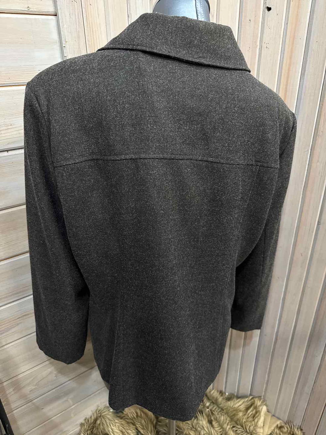 XL - Jonathon Logan Jacket