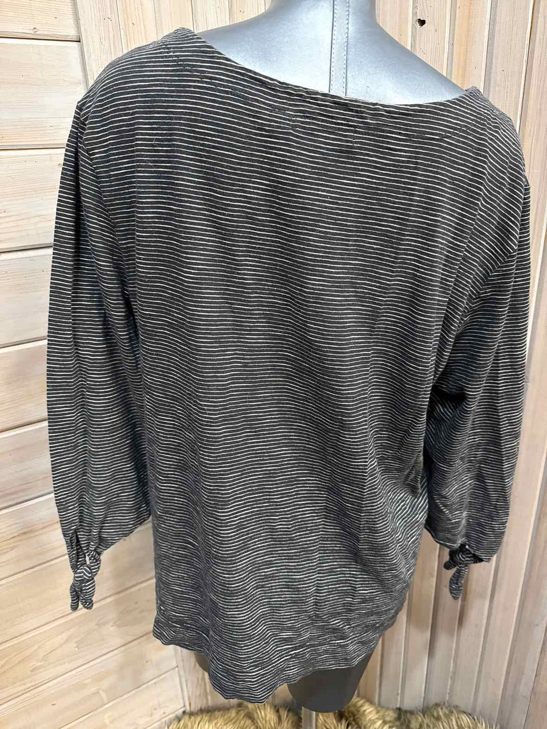 XL - Habitat 3/4 Sleeve