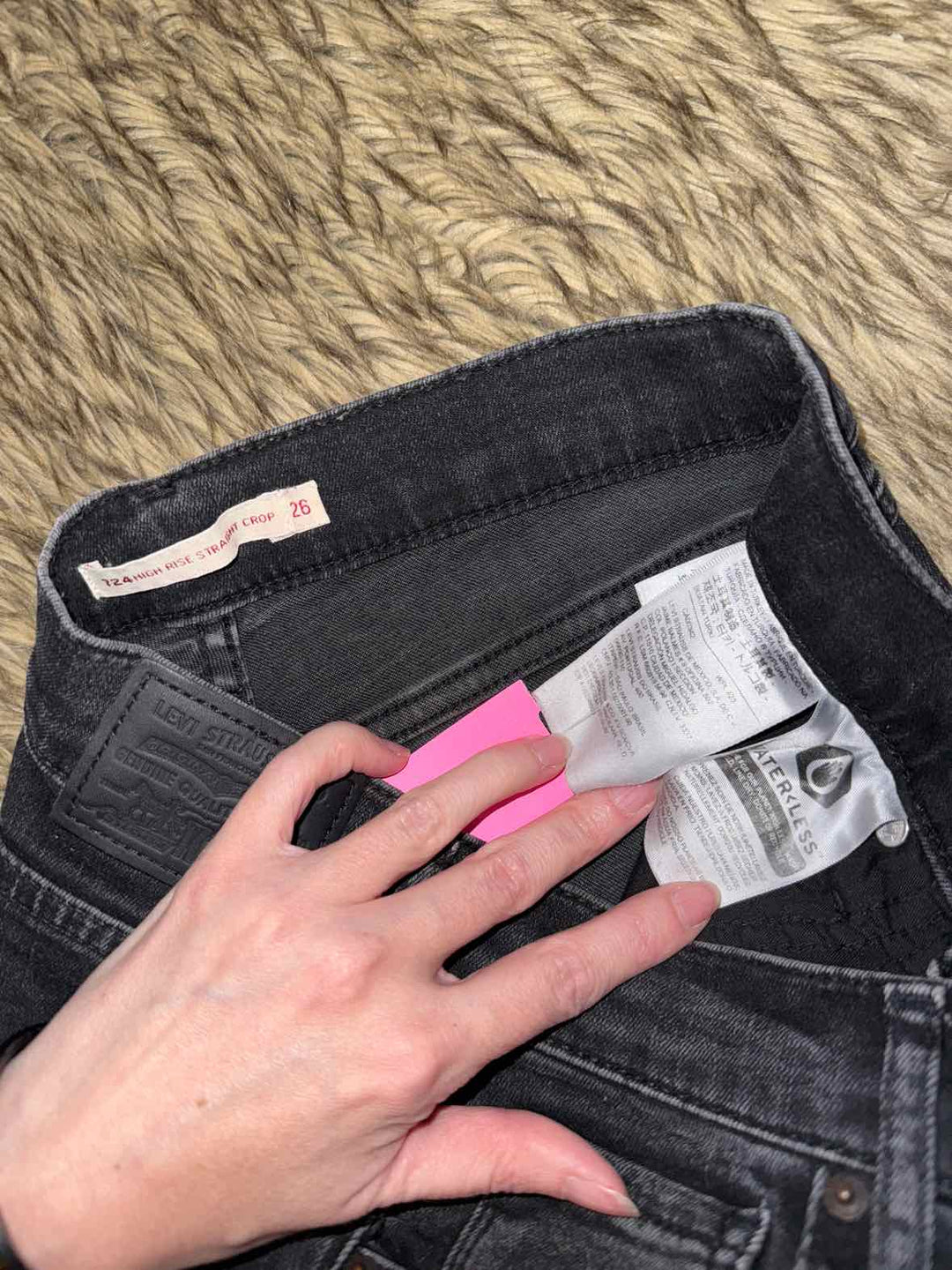 26 - Levi's Jeans