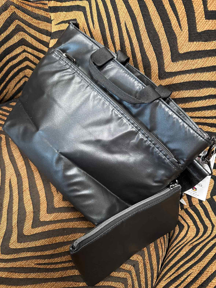 Purse - lug Crossbody