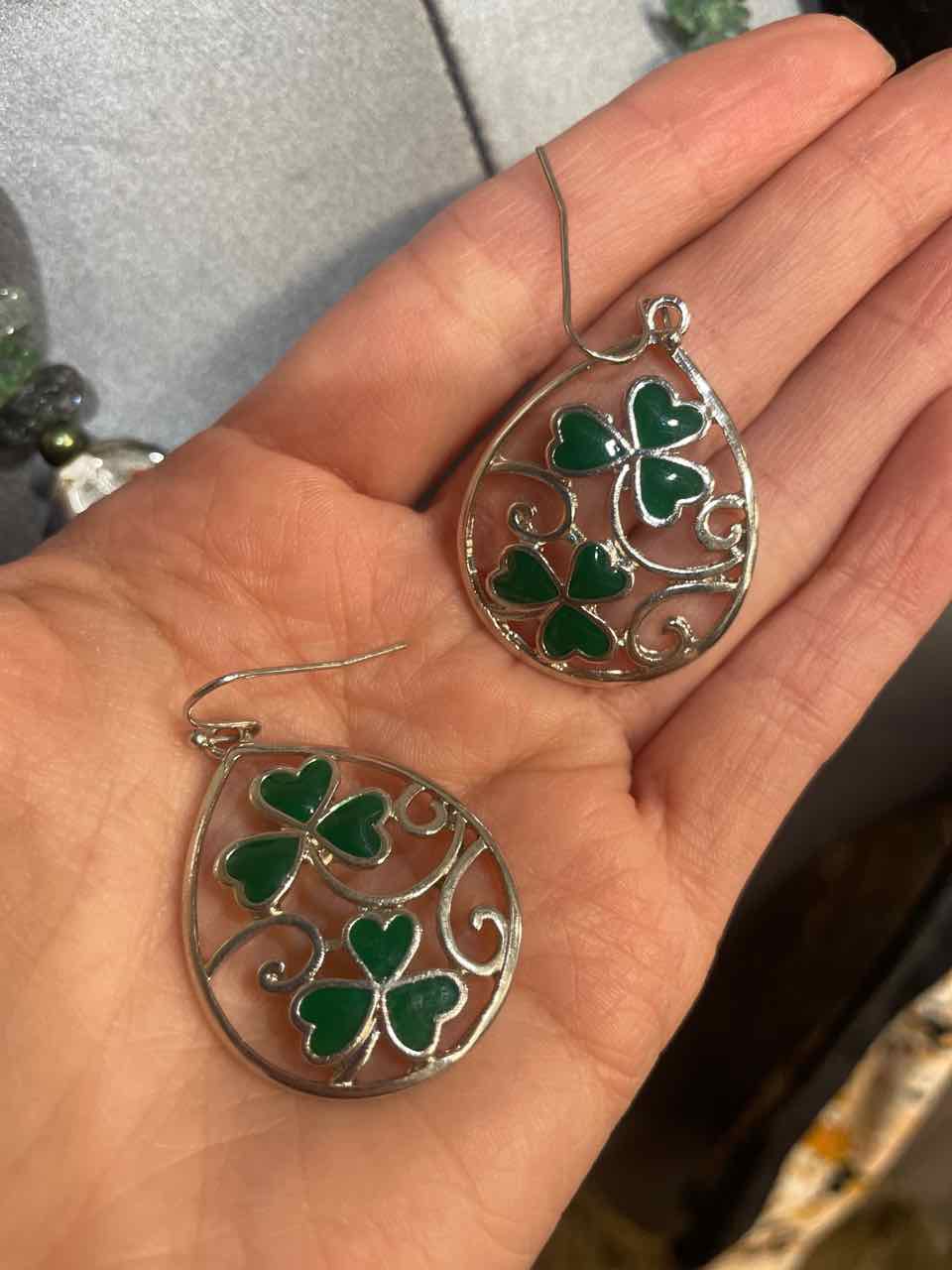 Jewelry - Necklace and Earring Set
