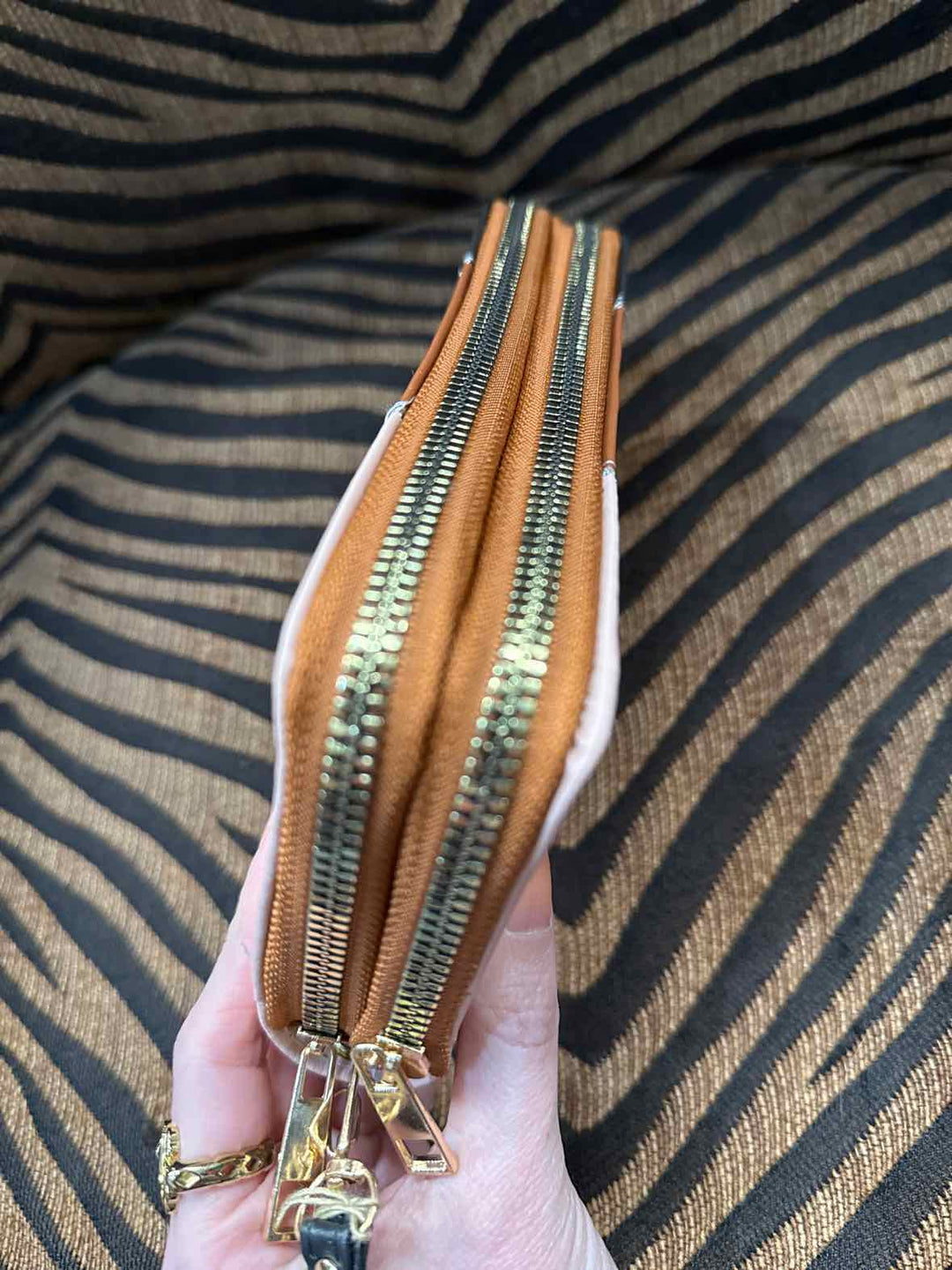 Wallet - Baide B Fashion Clutch
