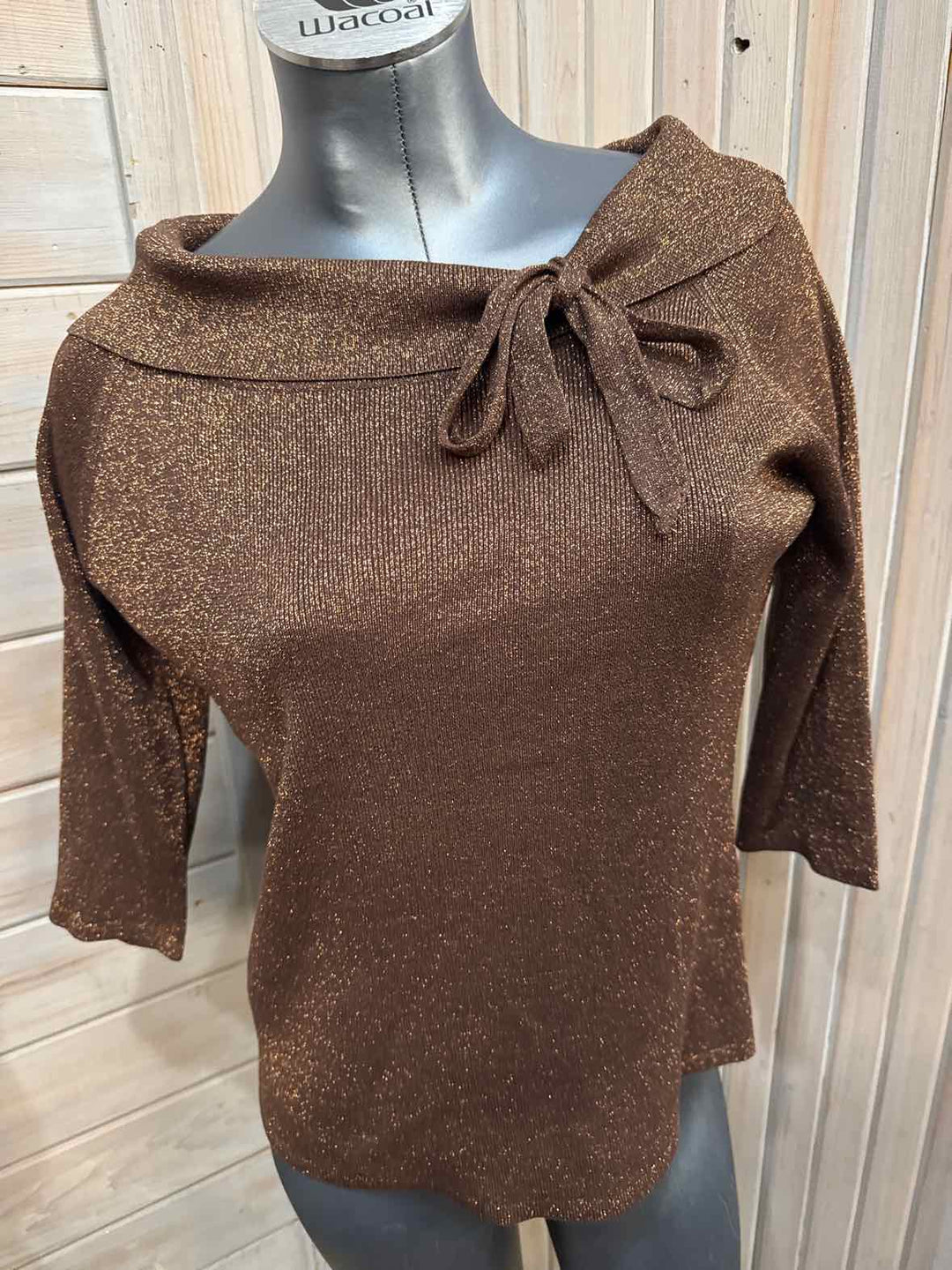 XL - Joseph A. Cowlneck Top
