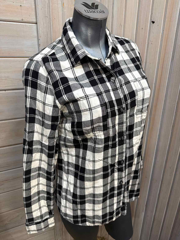 S - Old Navy Button Down
