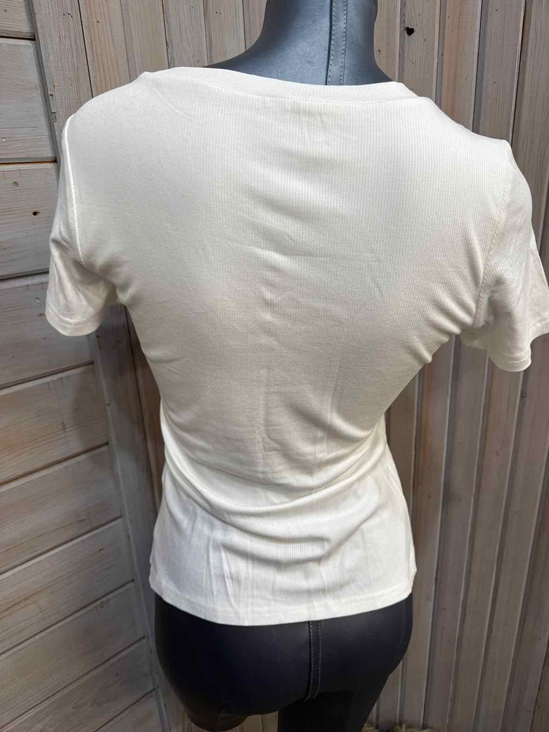 L - ChicMe T-Shirt
