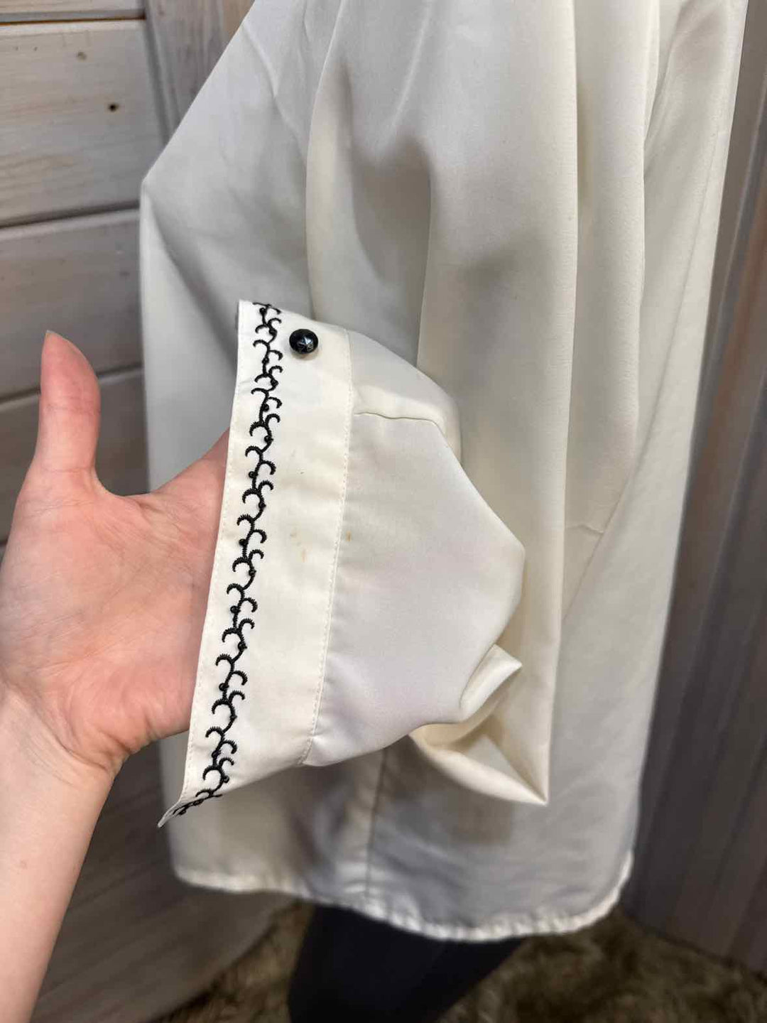 12 - Koret Button Down