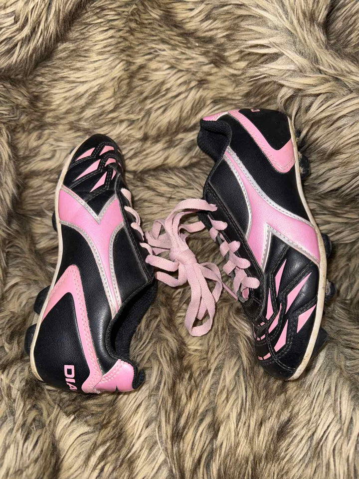 12 - Diadora Socker Cleats