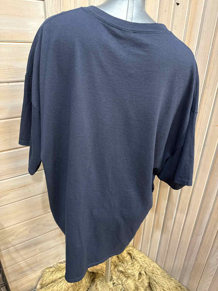 3X - Huskies T-Shirt