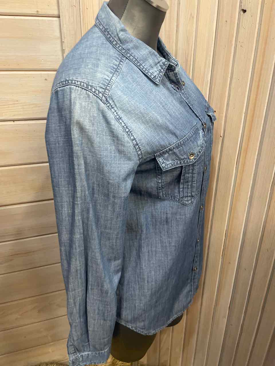 S - Arizona Button Down