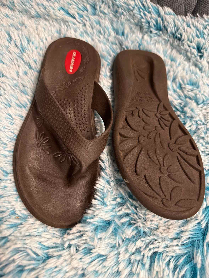 M - Okabashi Sandals