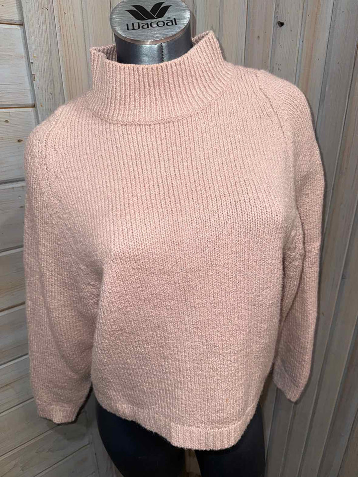 S - Old Navy Sweater