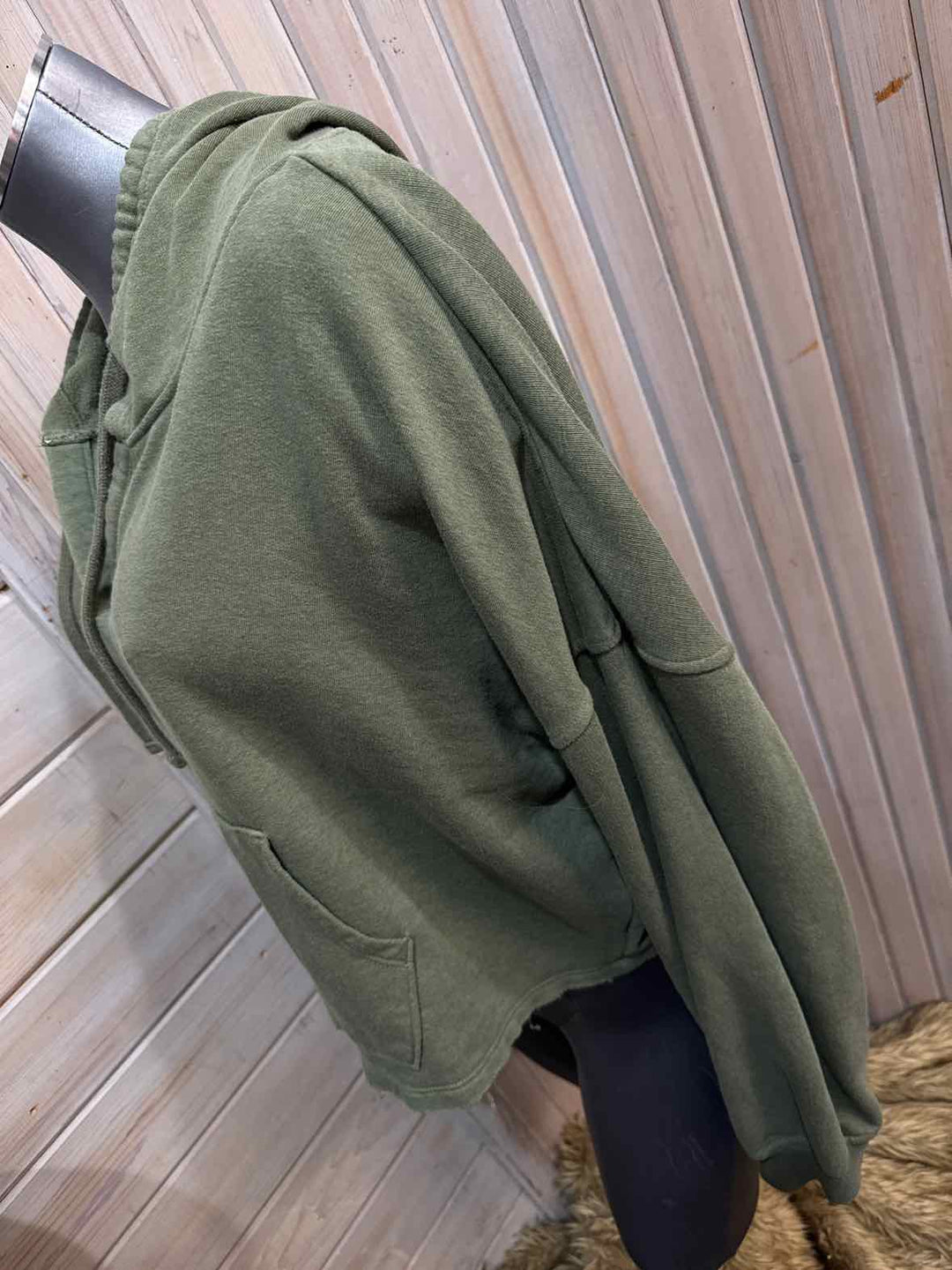 XL - So Hoodie