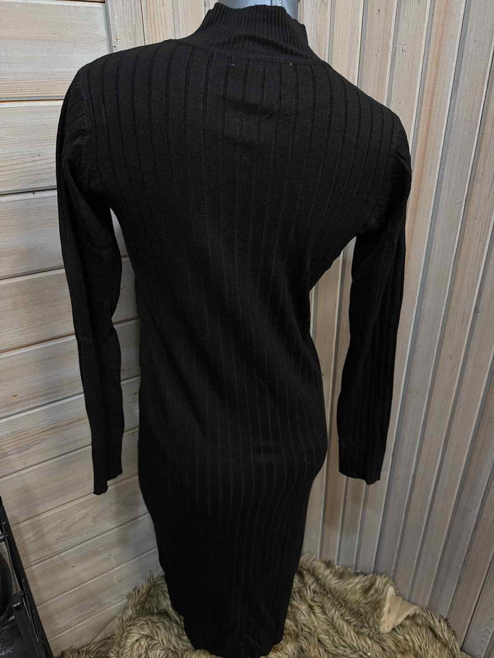 M - Baltic Born Dress