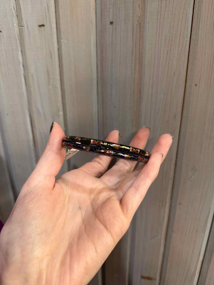 Jewelry - 2 Bangle Bracelets