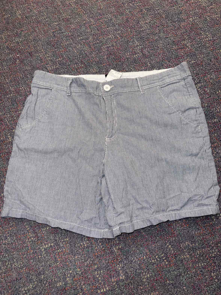 16 - Faded Glory Shorts