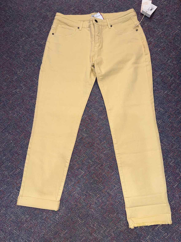 12 - Carve Designs Jeans