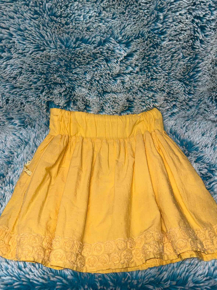 XS - Charlotte Russe Skirt