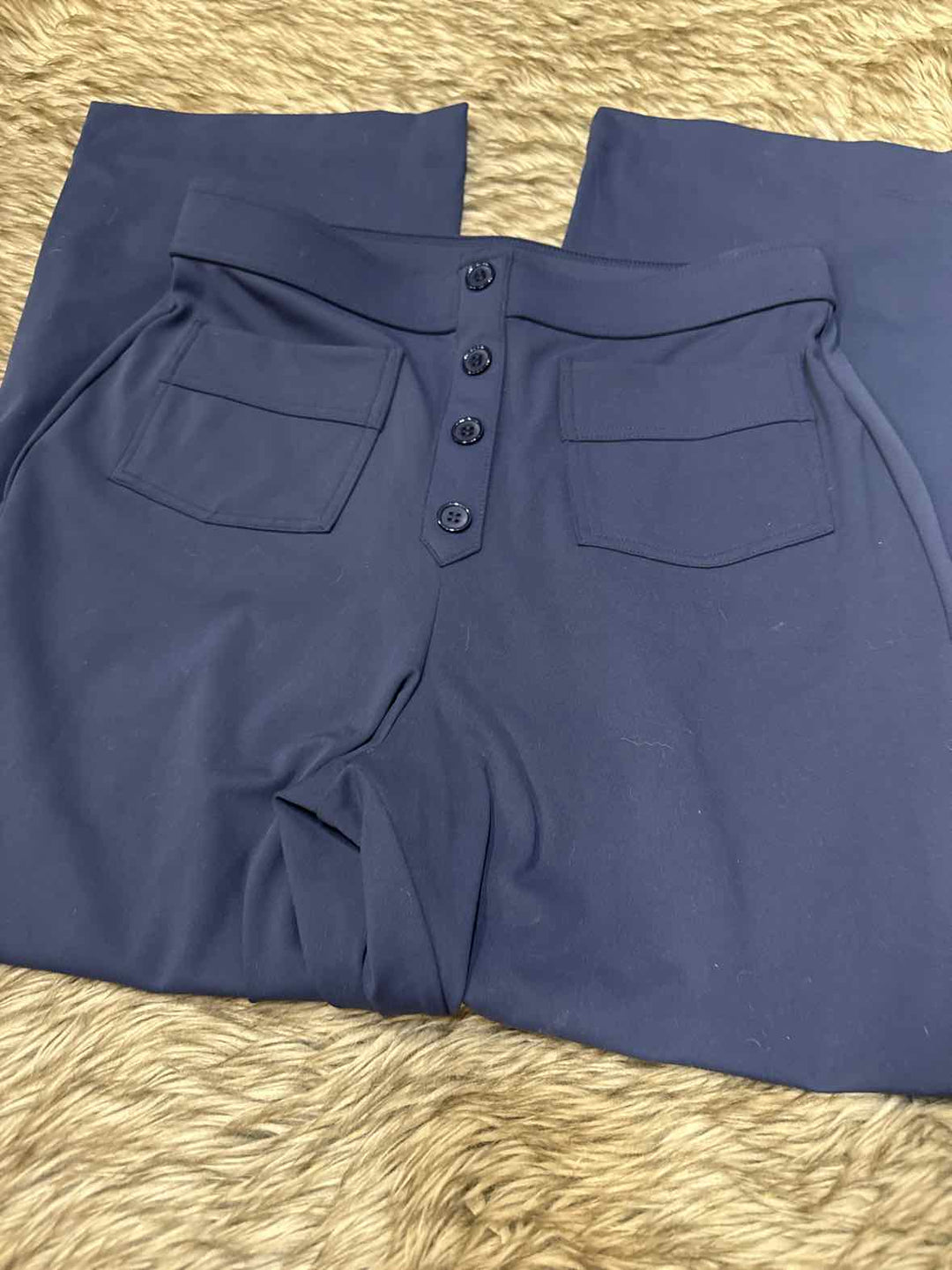 L - HALARA Pants