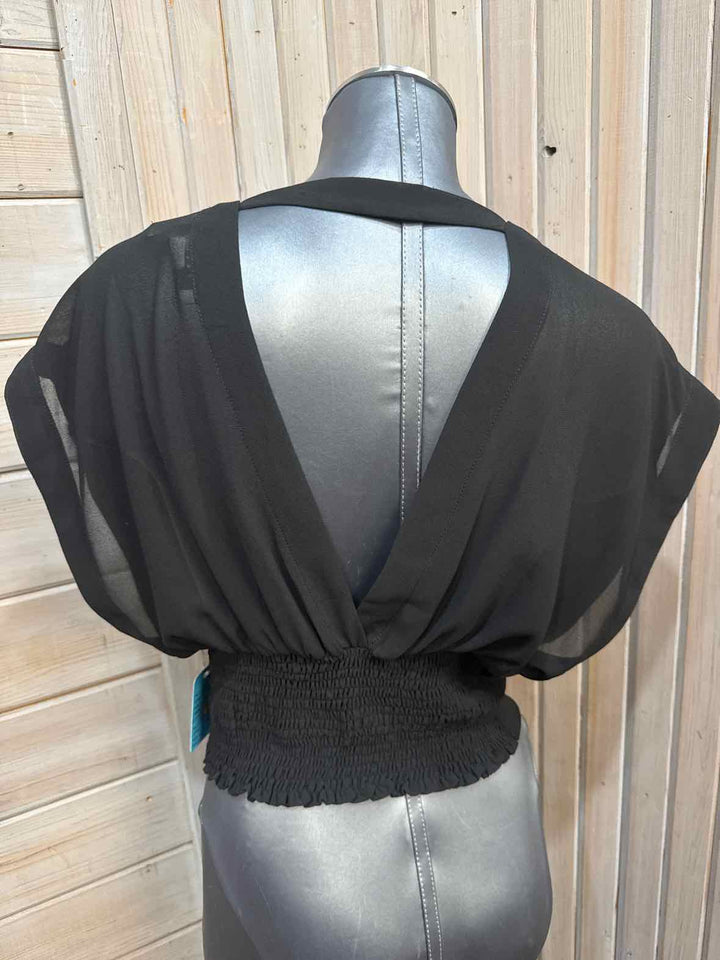 M - Favlux Crop Top