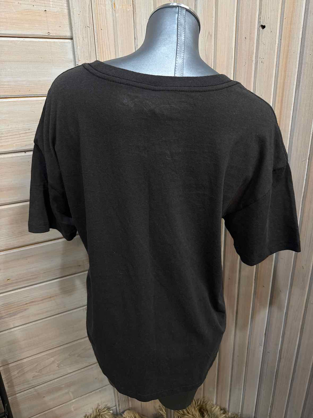 M - Dolly T-Shirt