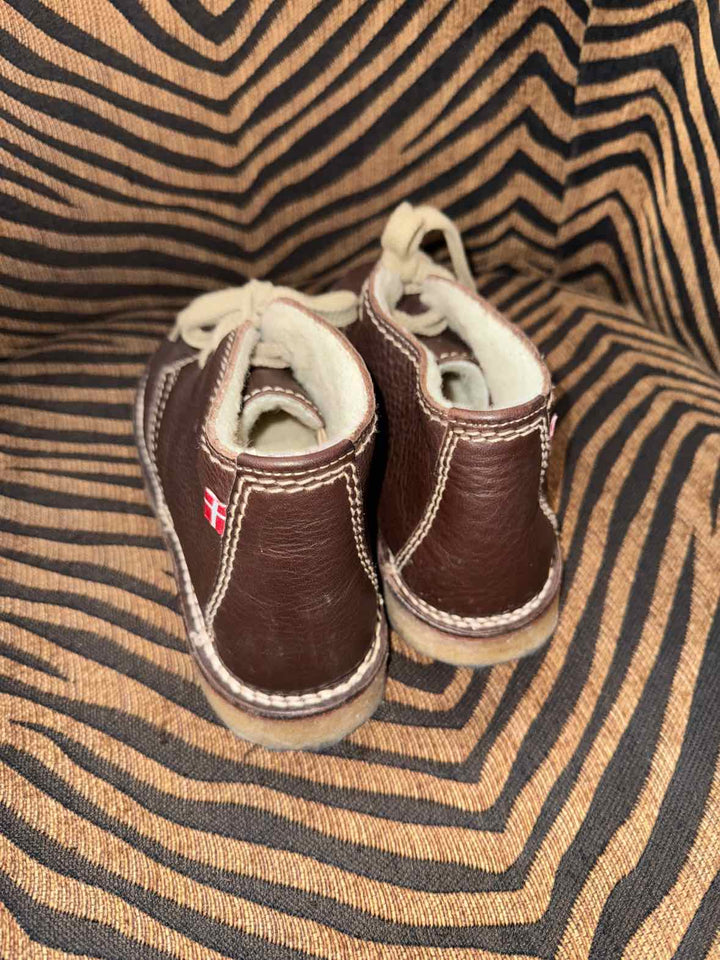 9.5 - Duckfeet SJaelland Boots