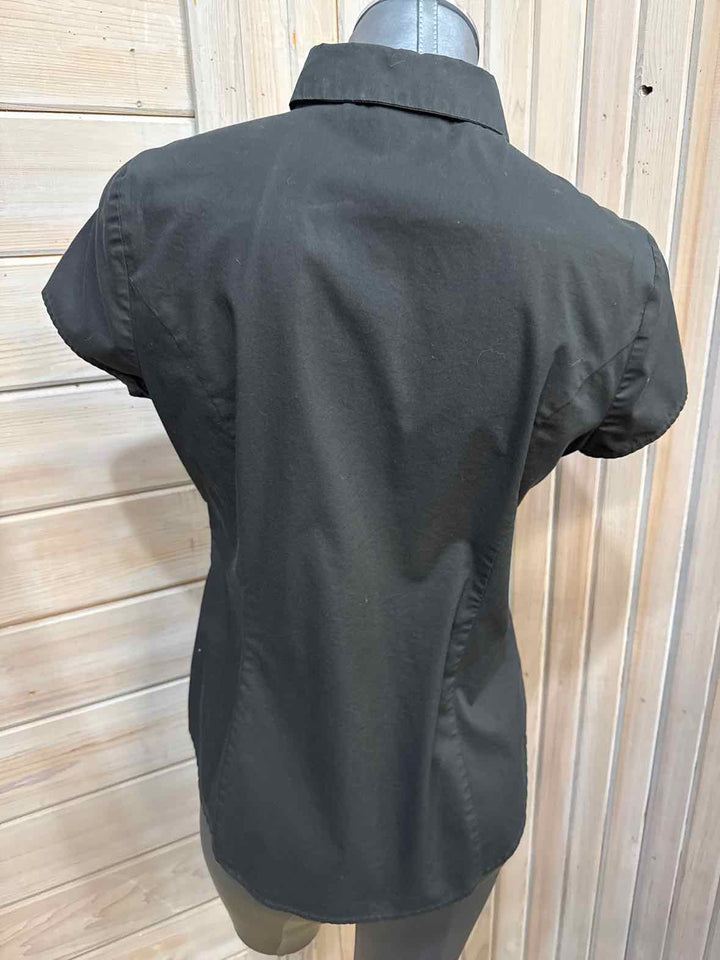 M - Worthington Button Down