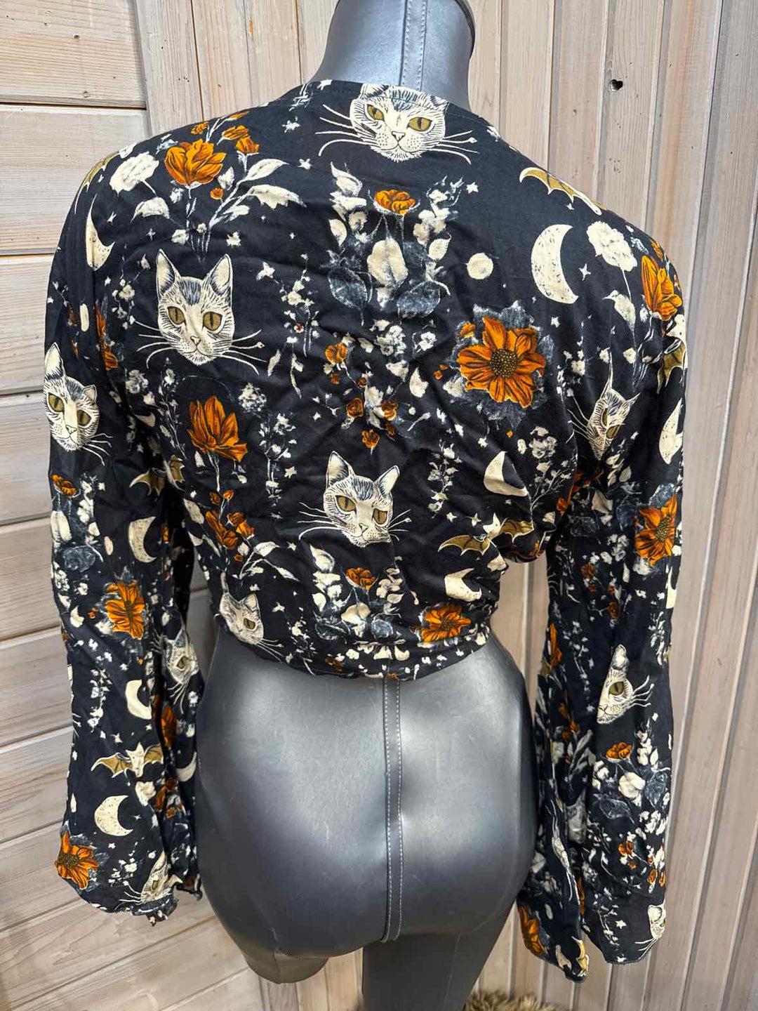 One Size - Karma Nepal Craft Bell Sleeve