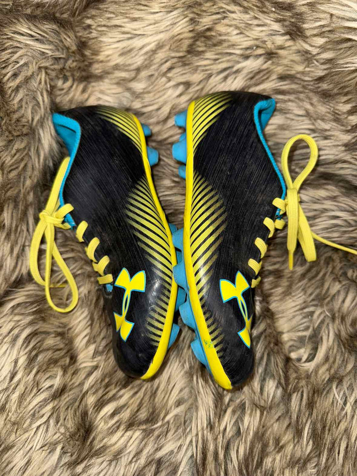 2Y - Under Armour Shoes