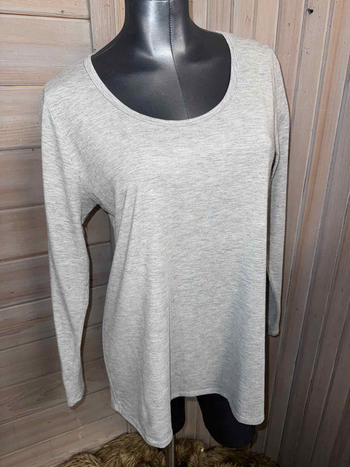 L - LuLaRoe Long Sleeve
