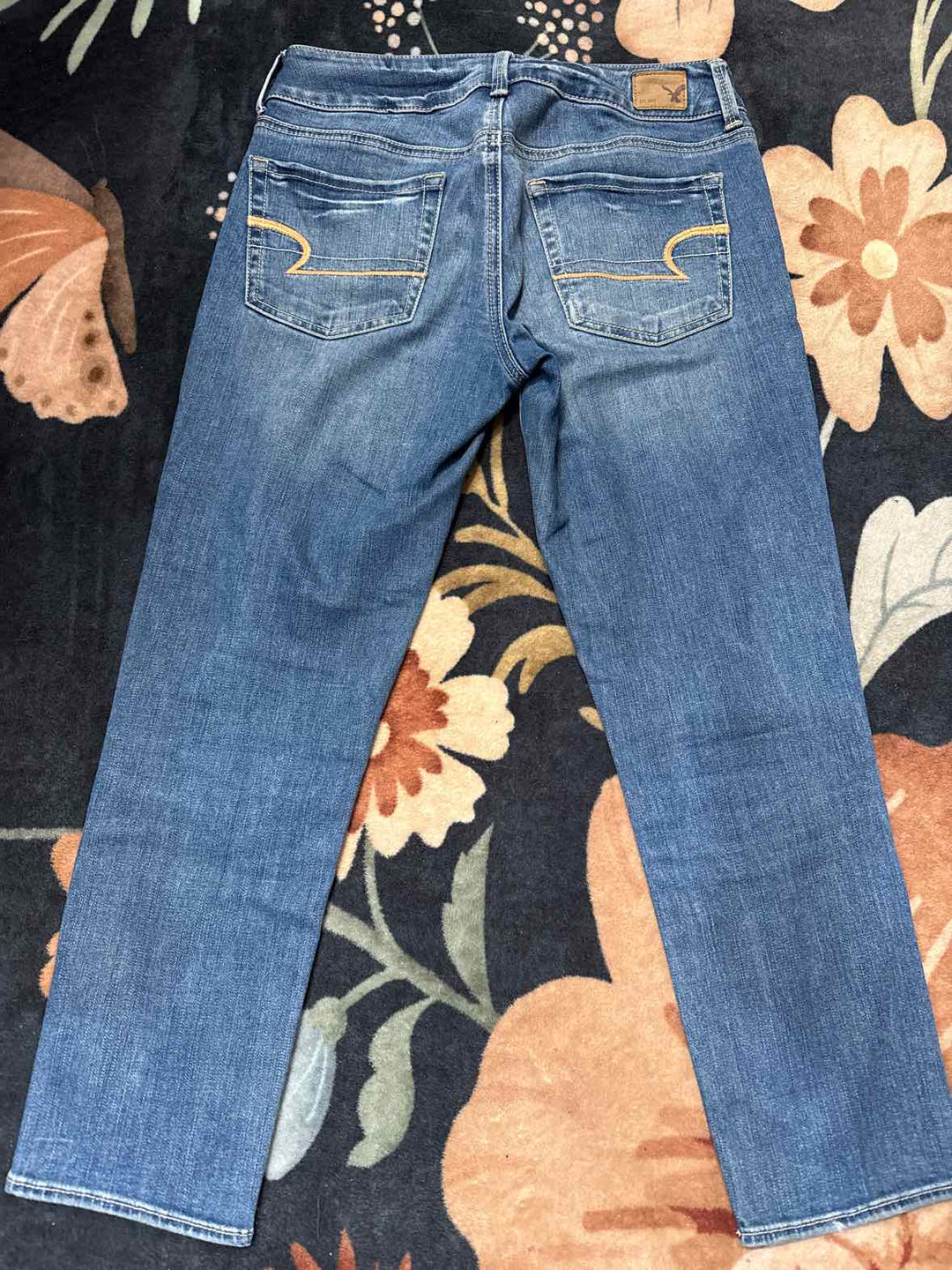 4 - American Eagle Capri