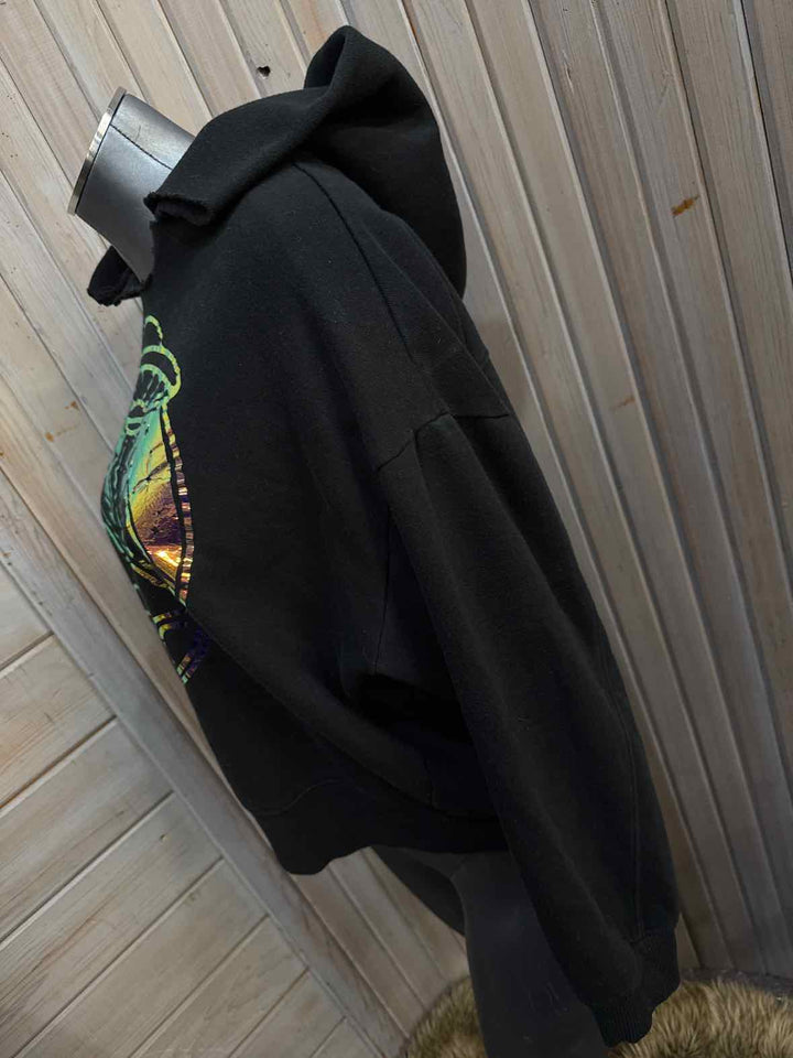 L - a new day Hoodie