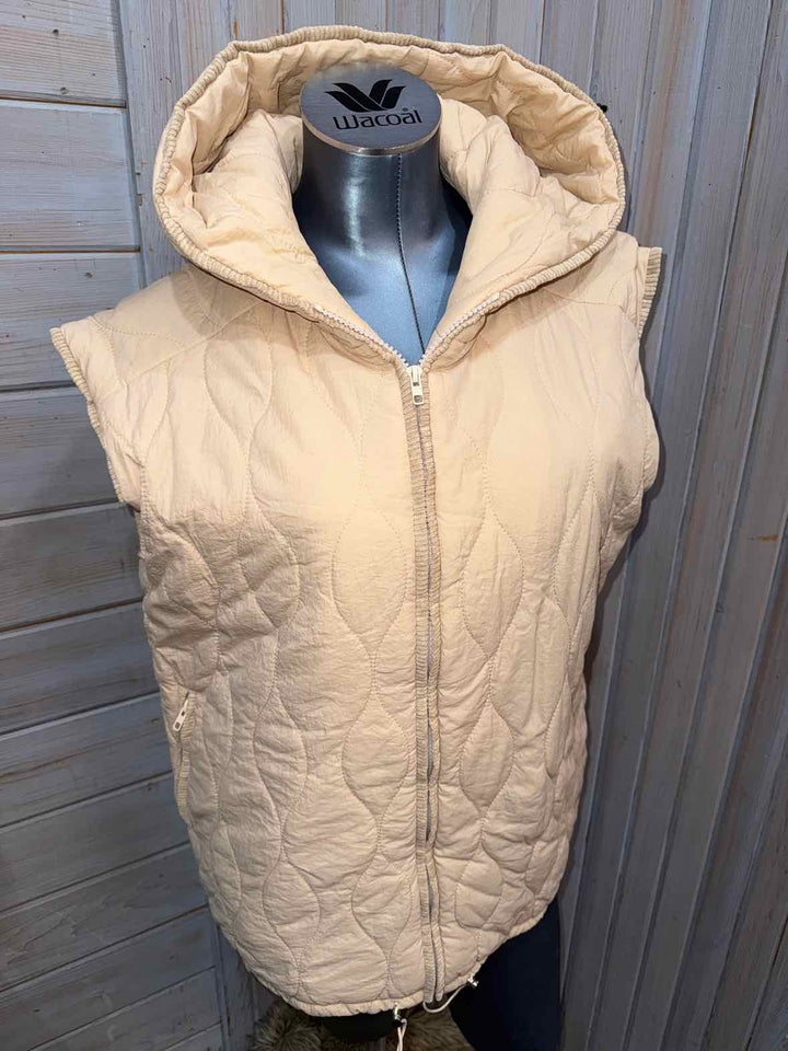 L - Unbranded Vest