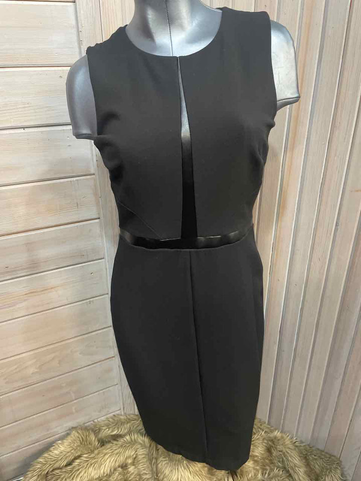 6 - WhiteHouseBlkMkt Dress