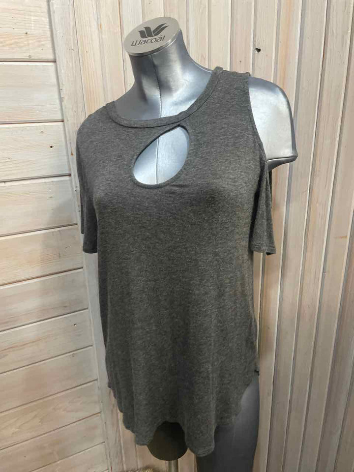L - BIBI T-Shirt