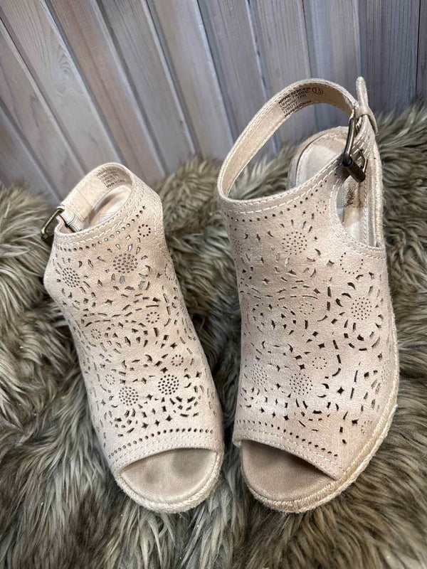 7.5 - Not Rated Wedge