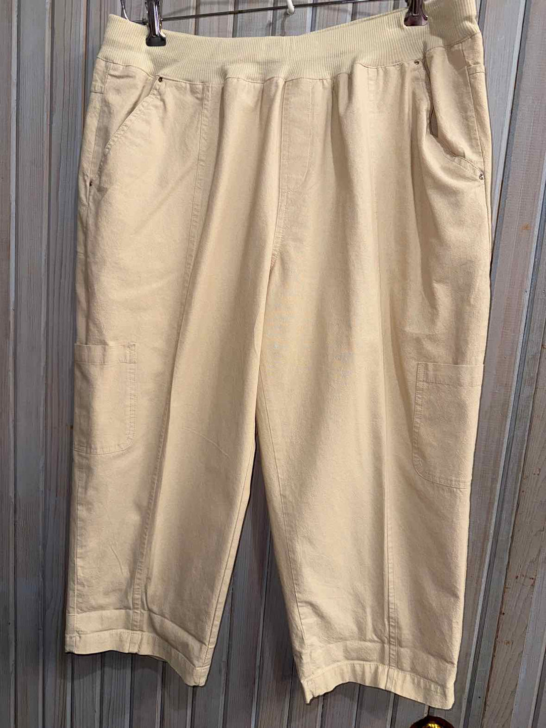 L - Liberty Lane Capri