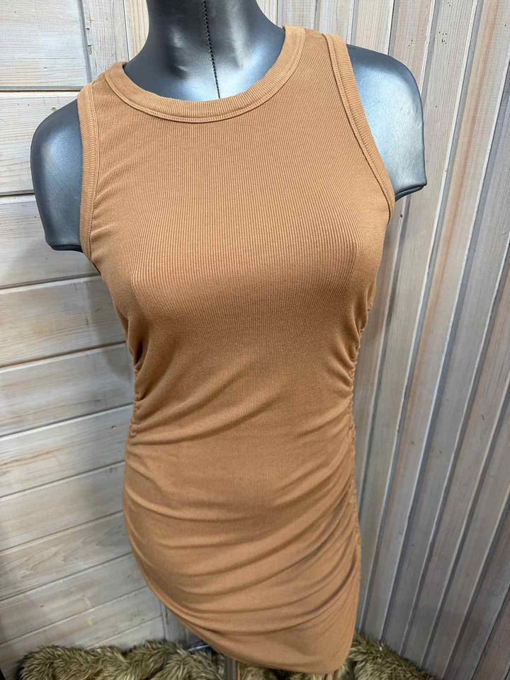 M - Dokotoo Dress