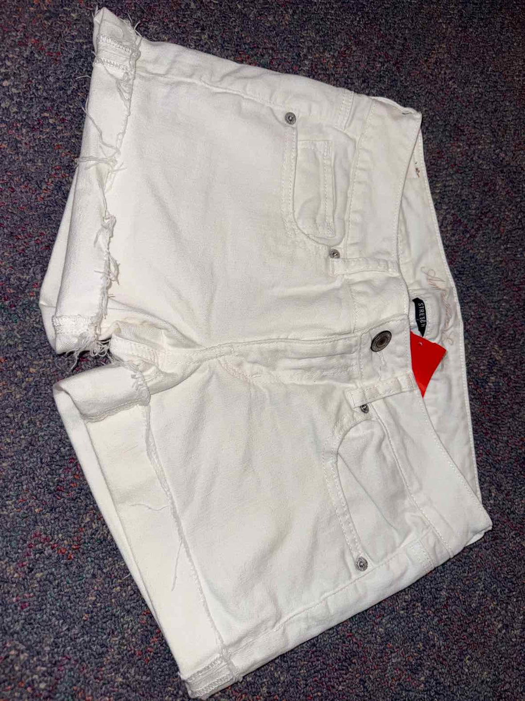 6 - American Eagle Shorts