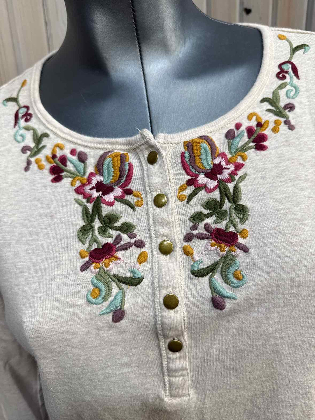 L - Chaps Long Sleeve