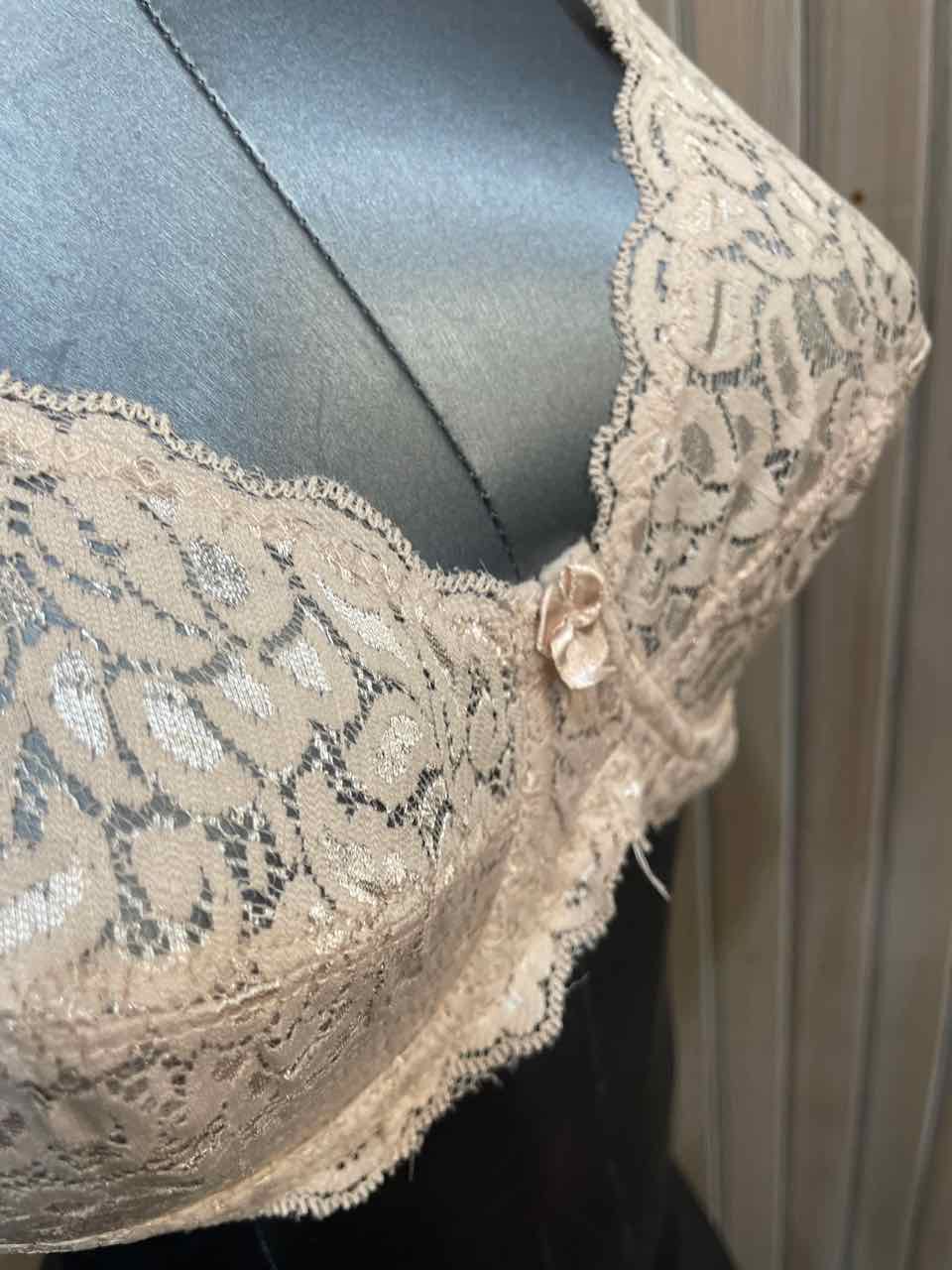 34C - Unbranded Bra