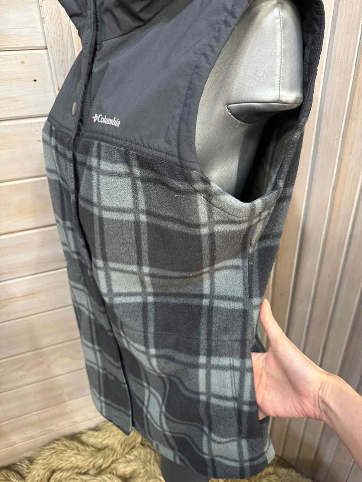 XL - Columbia Vest