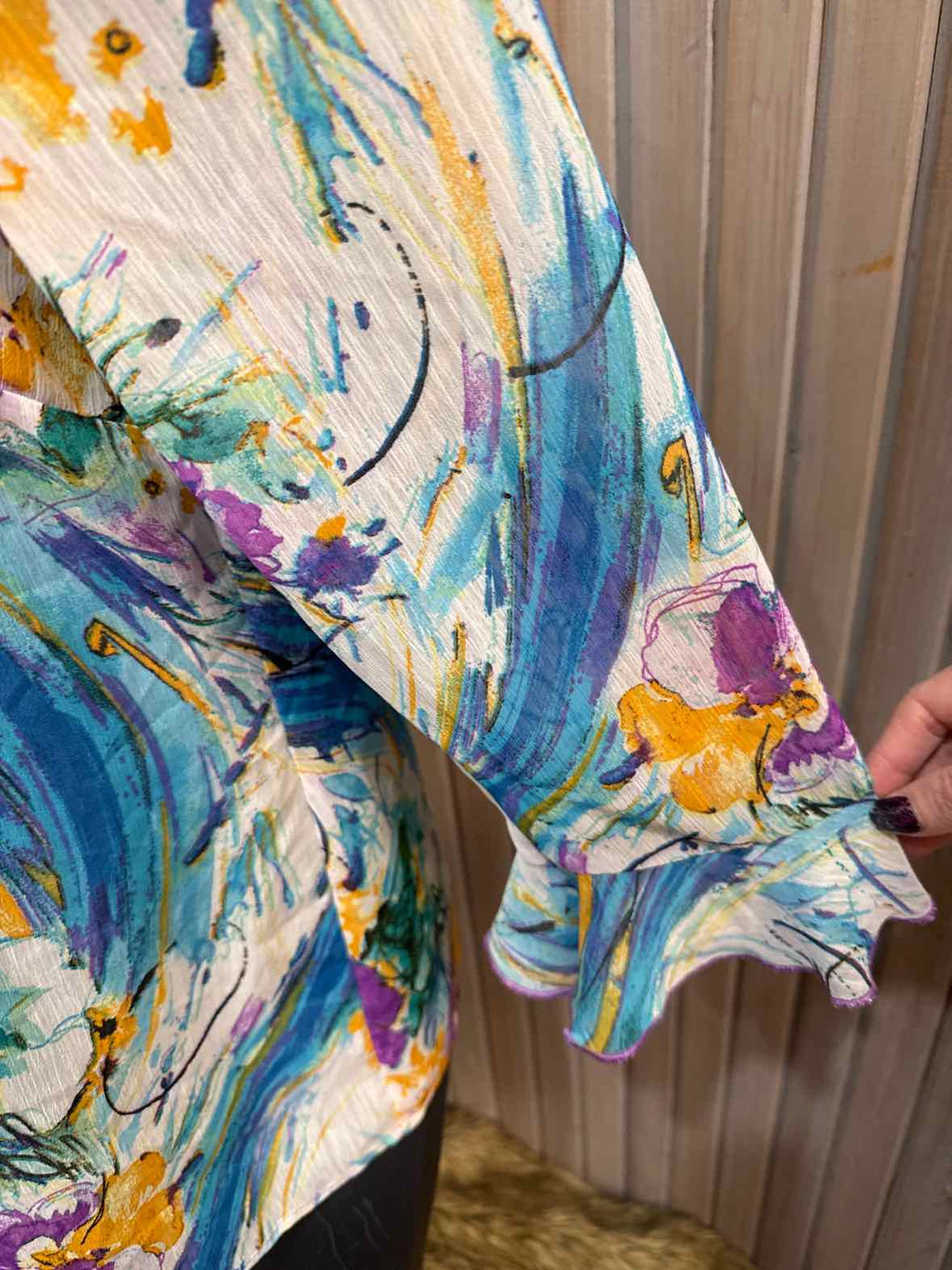 L - BFA Classics Button Down