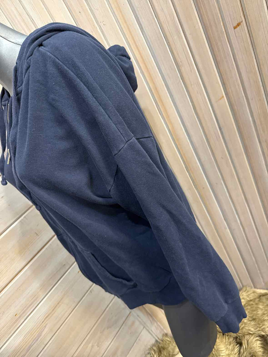 XL - Time and Tru Hoodie