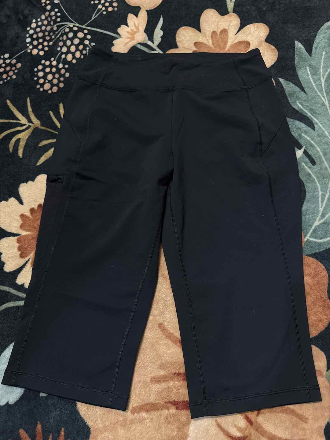 M - Duluth Trading Co. Capri
