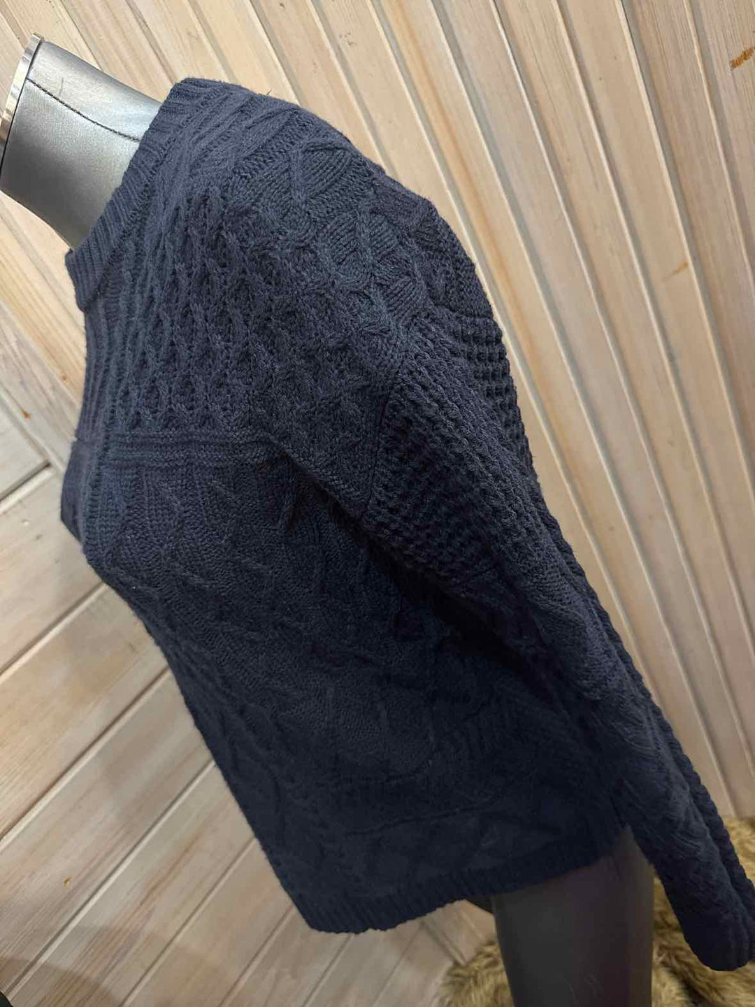 S - Time and Tru Sweater